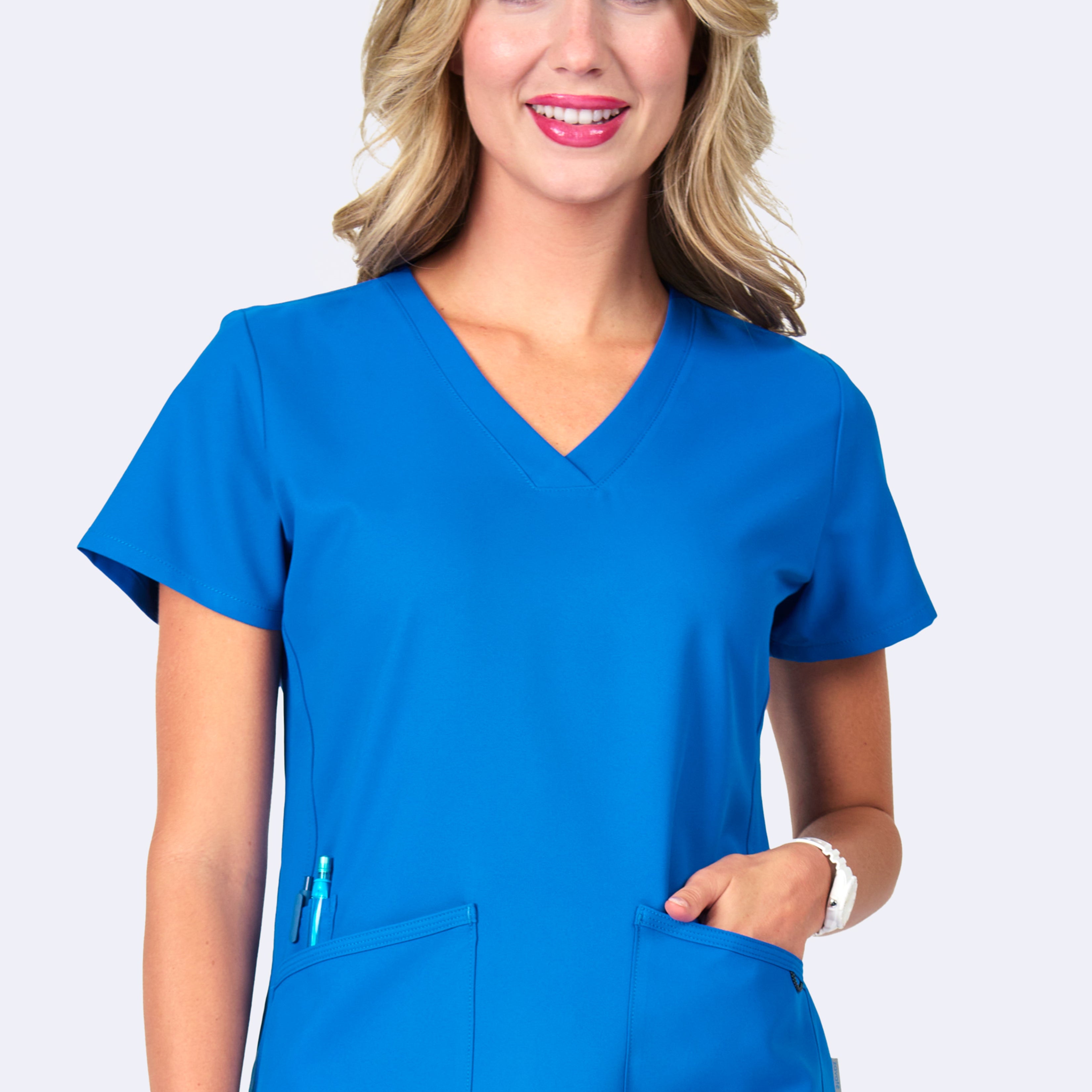 Polera Clínica Mujer Studio 1165 Azul Rey