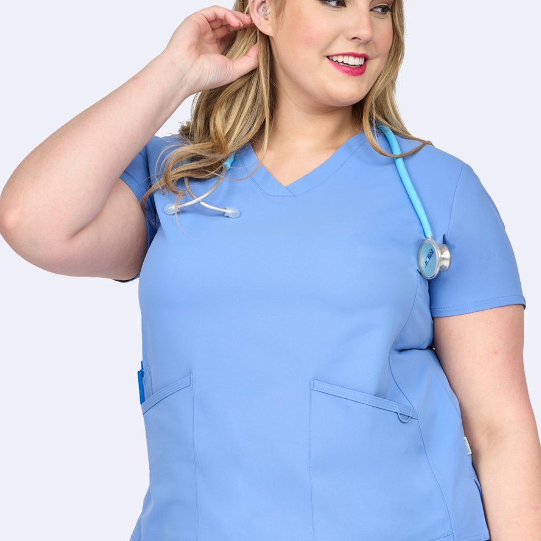Polera Clínica Mujer Studio 1165 Celeste