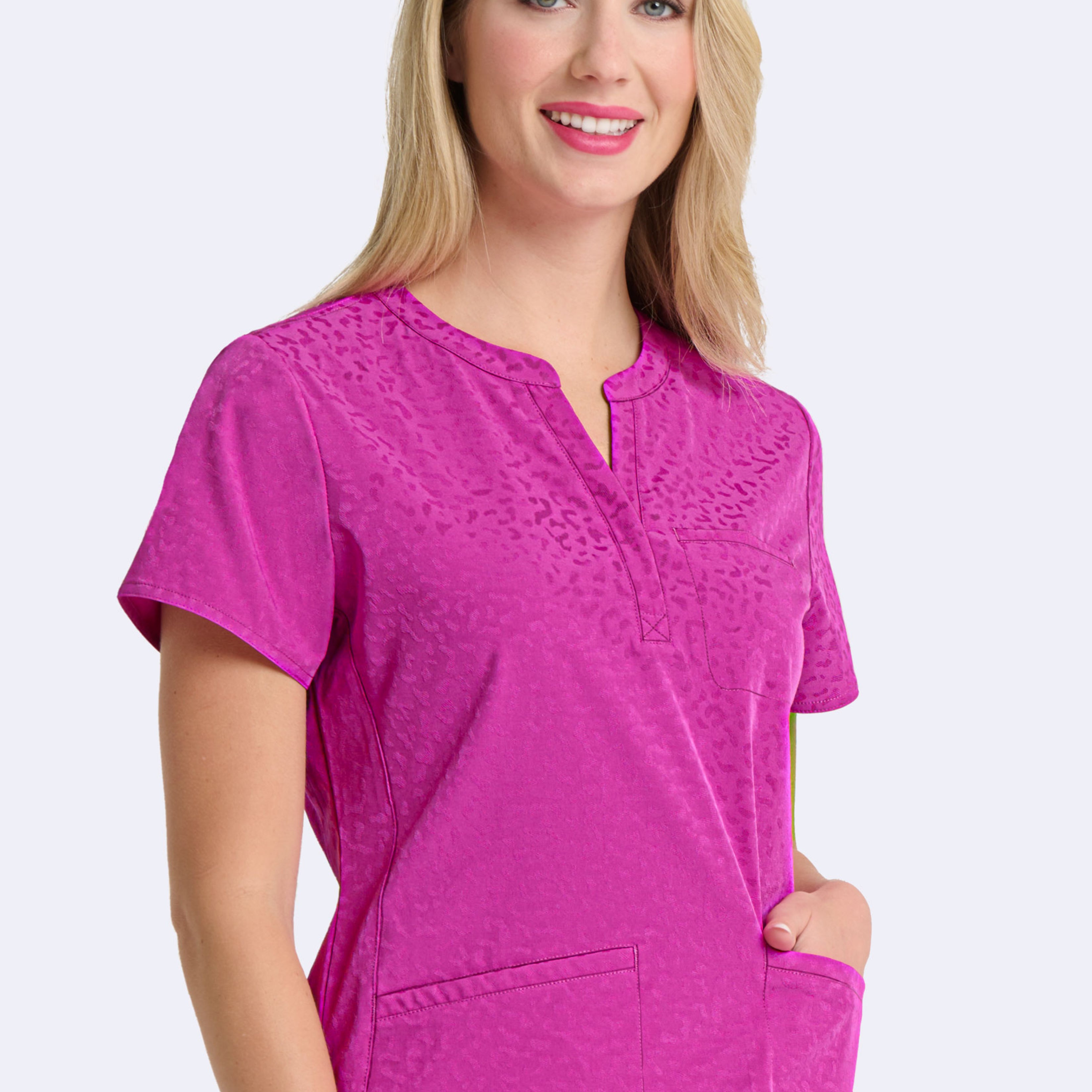 Polera Clínica Mujer Jacquard 1171 Magenta