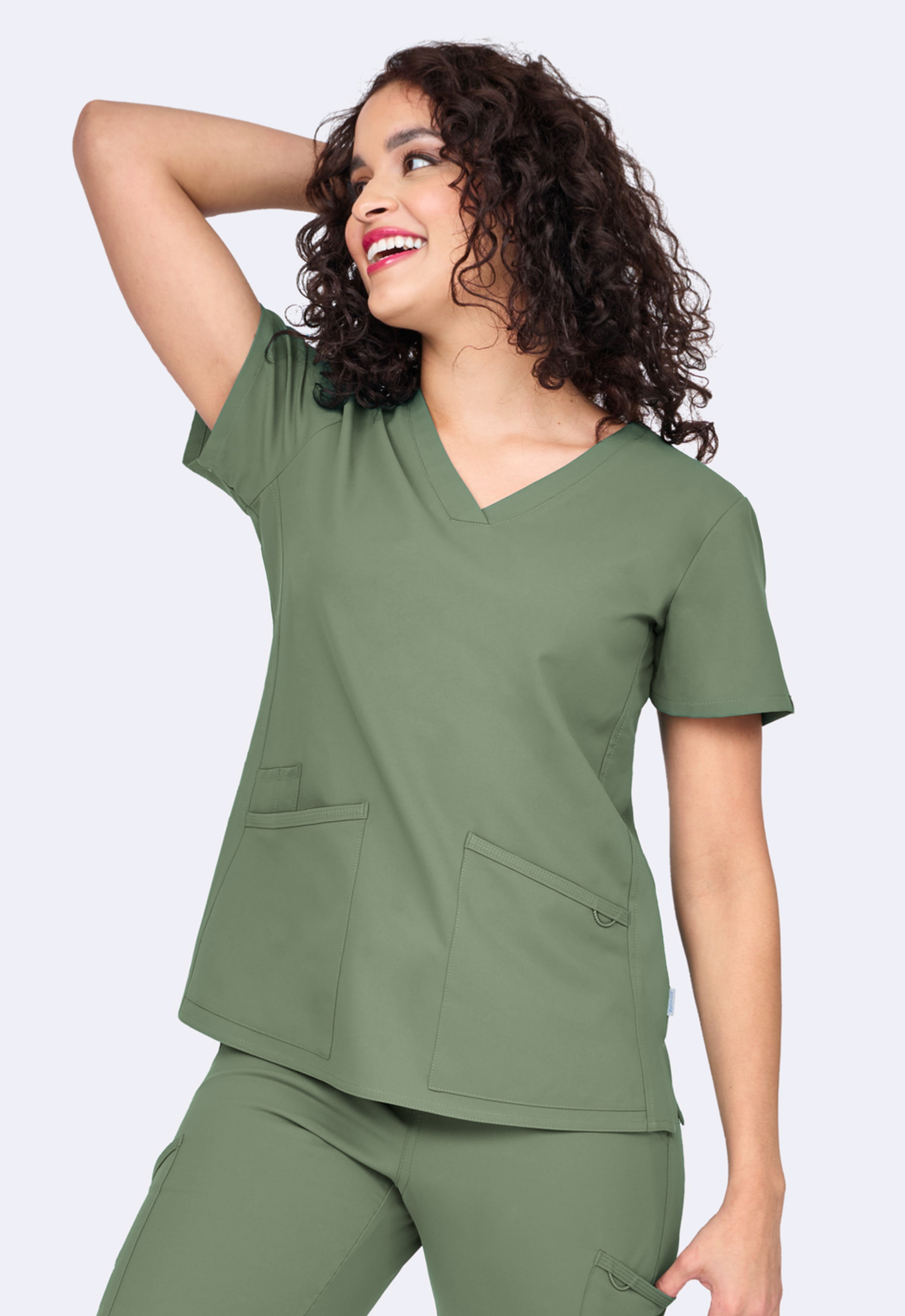 Polera Clínica Mujer Studio 1165 Olivo