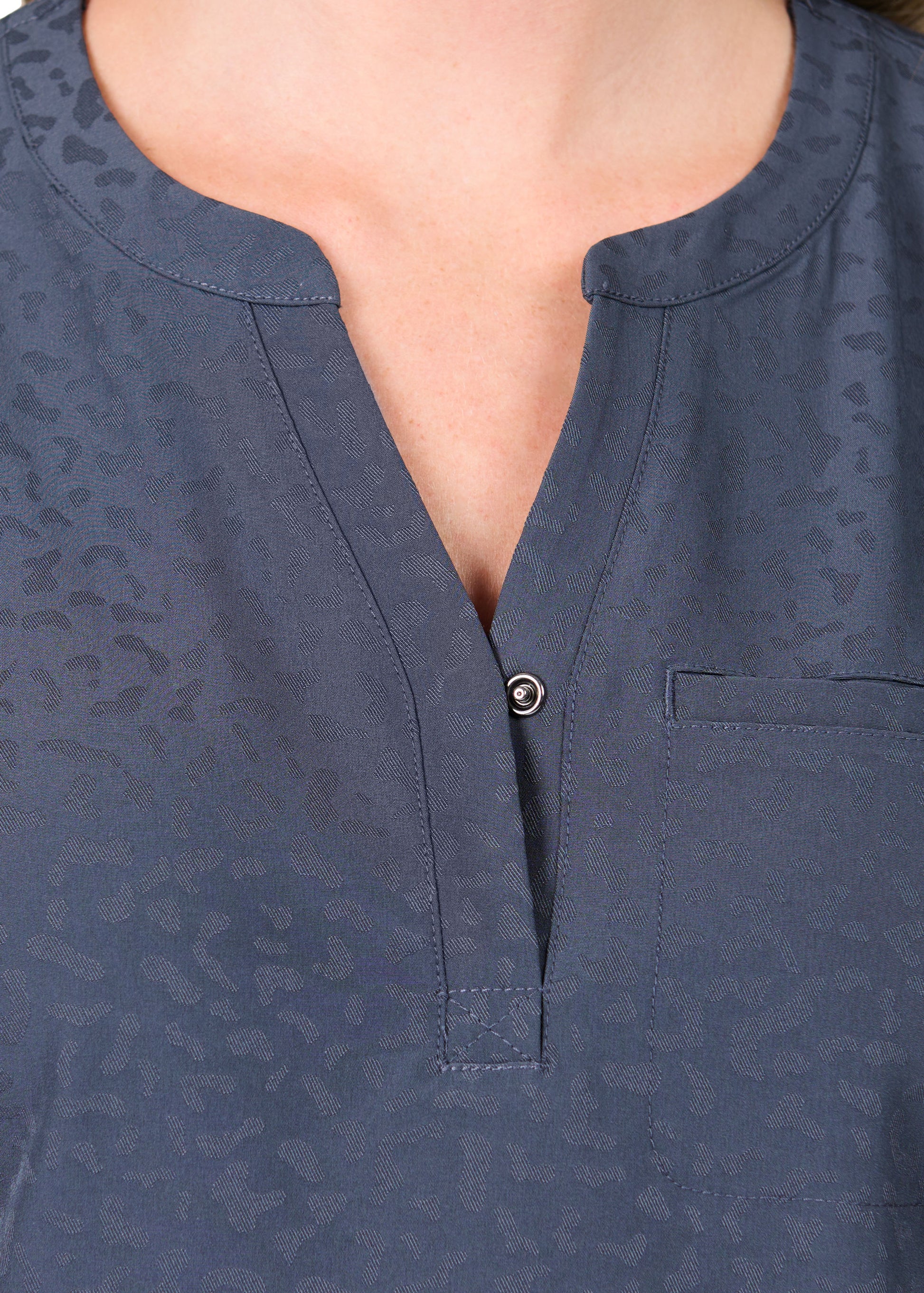 Polera Clínica Mujer Jacquard 1171 Plomo