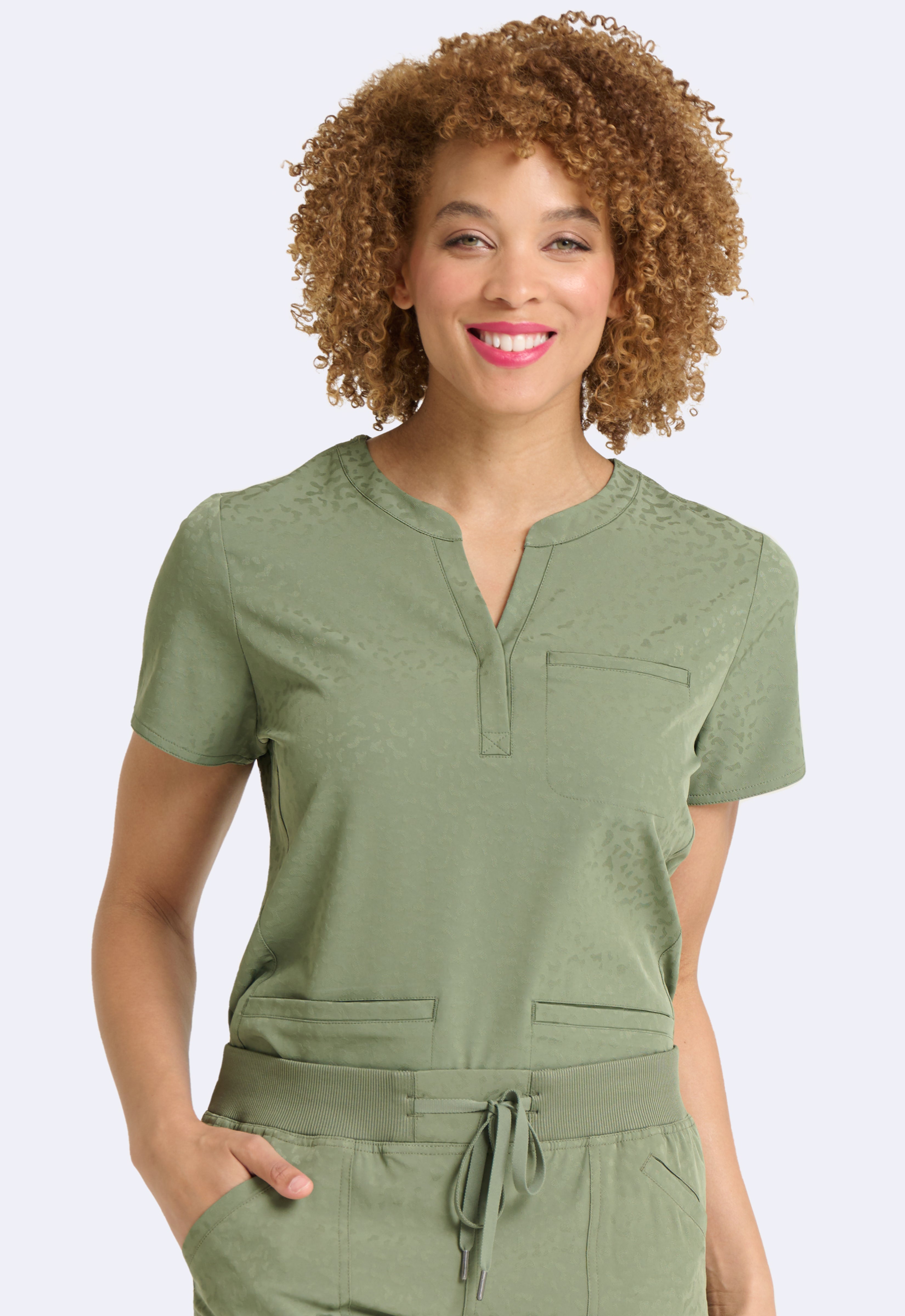 Polera Clínica Mujer Jacquard 1171 Olivo