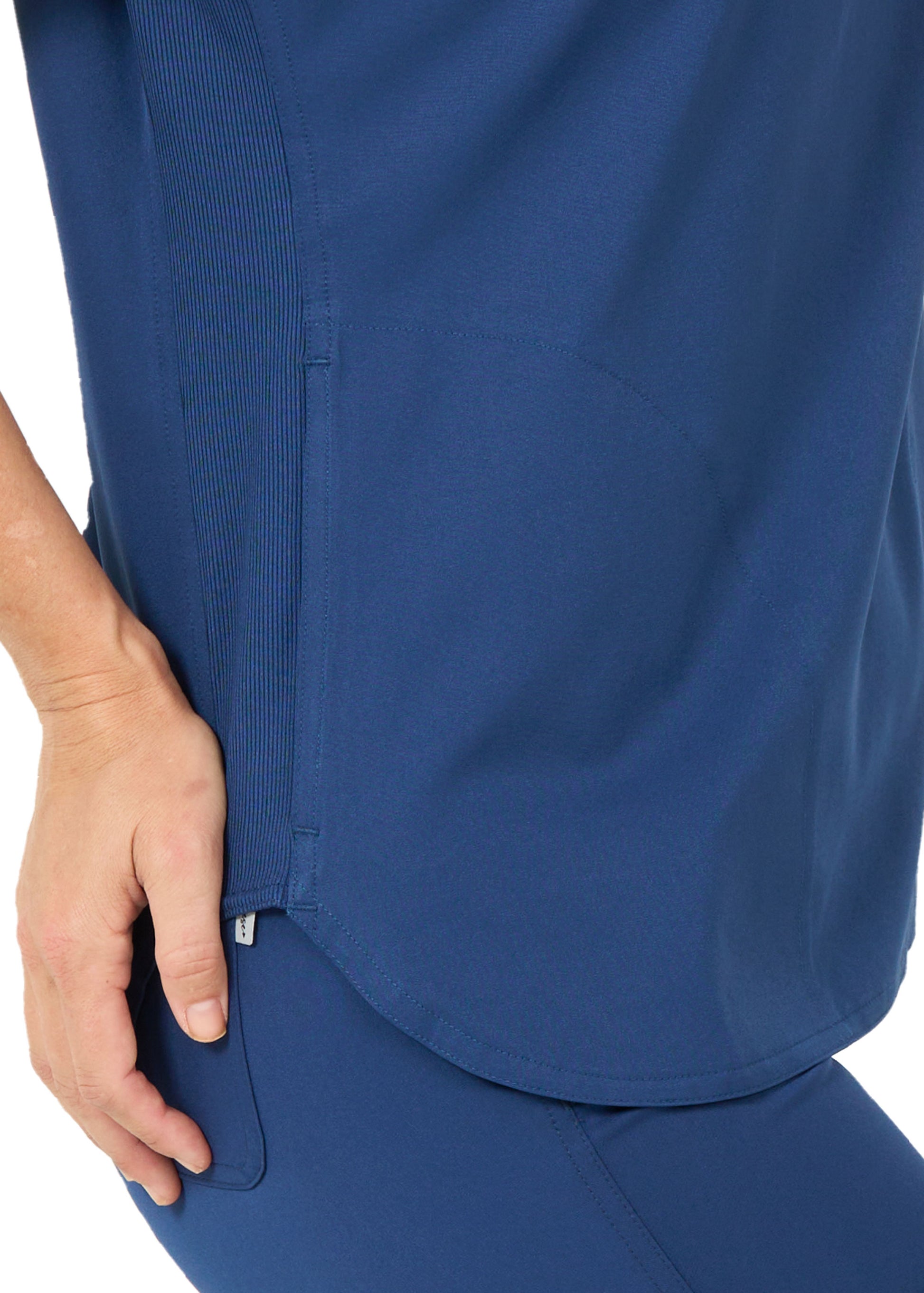 Polera Clínica Mujer Ava Therese 1176 Azul Marino
