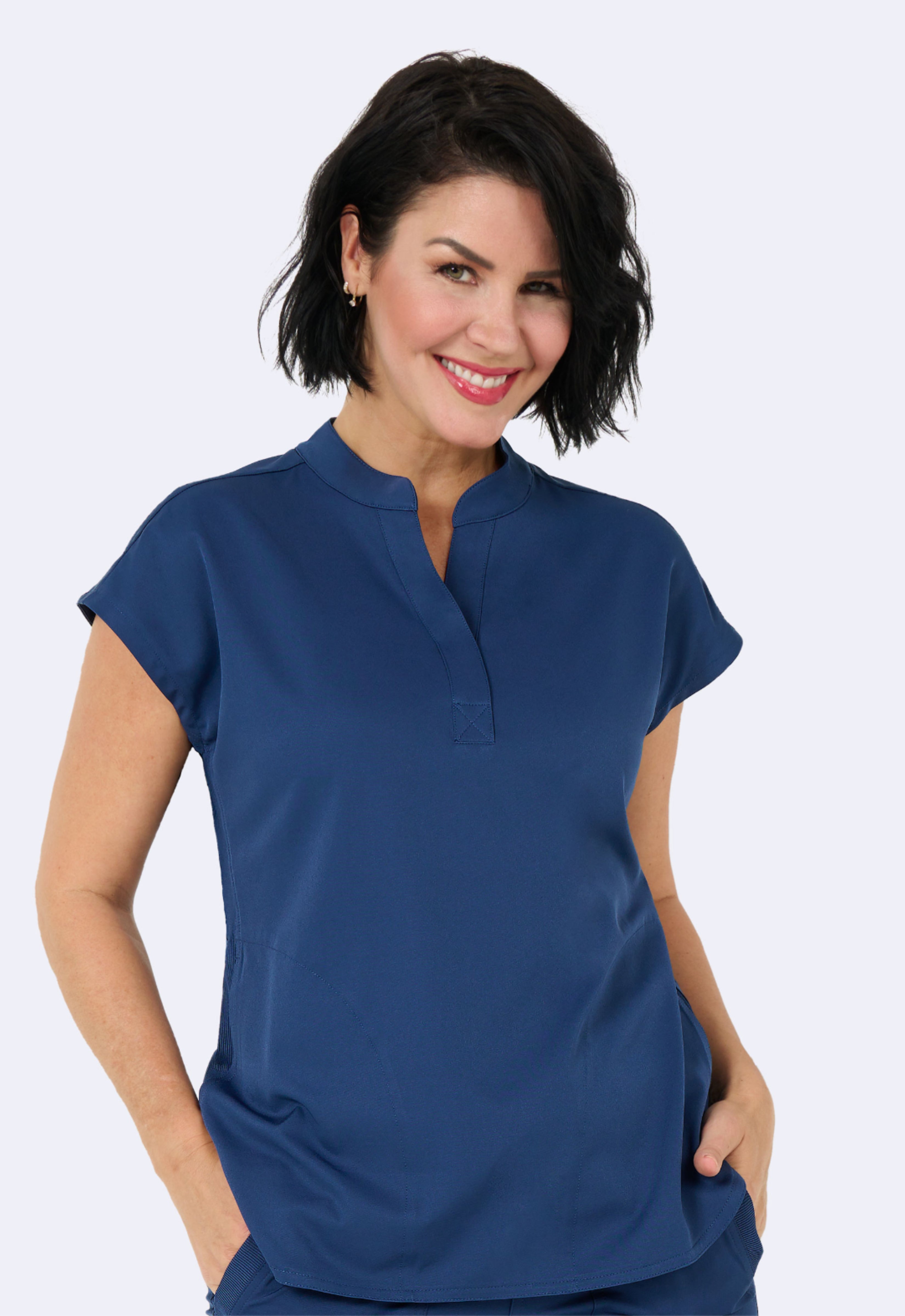 Polera Clínica Mujer Ava Therese 1176 Azul Marino