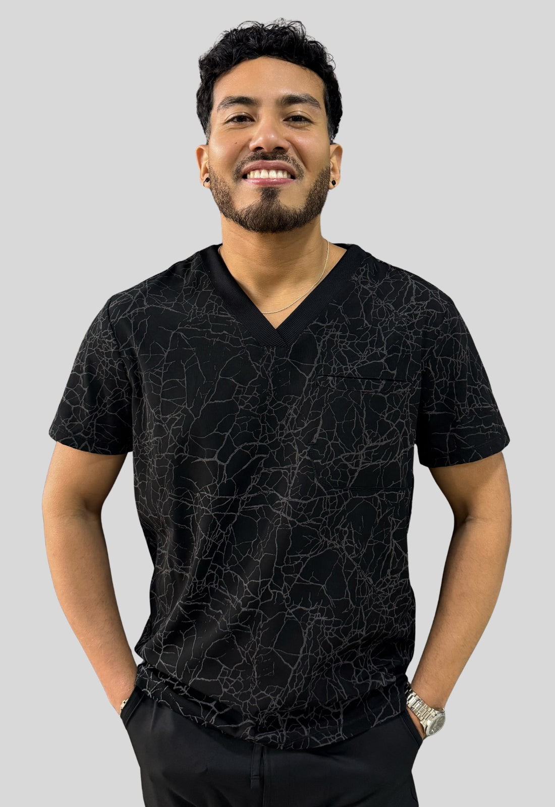 Polera Clínica Estampada Hombre IN701 CKBK
