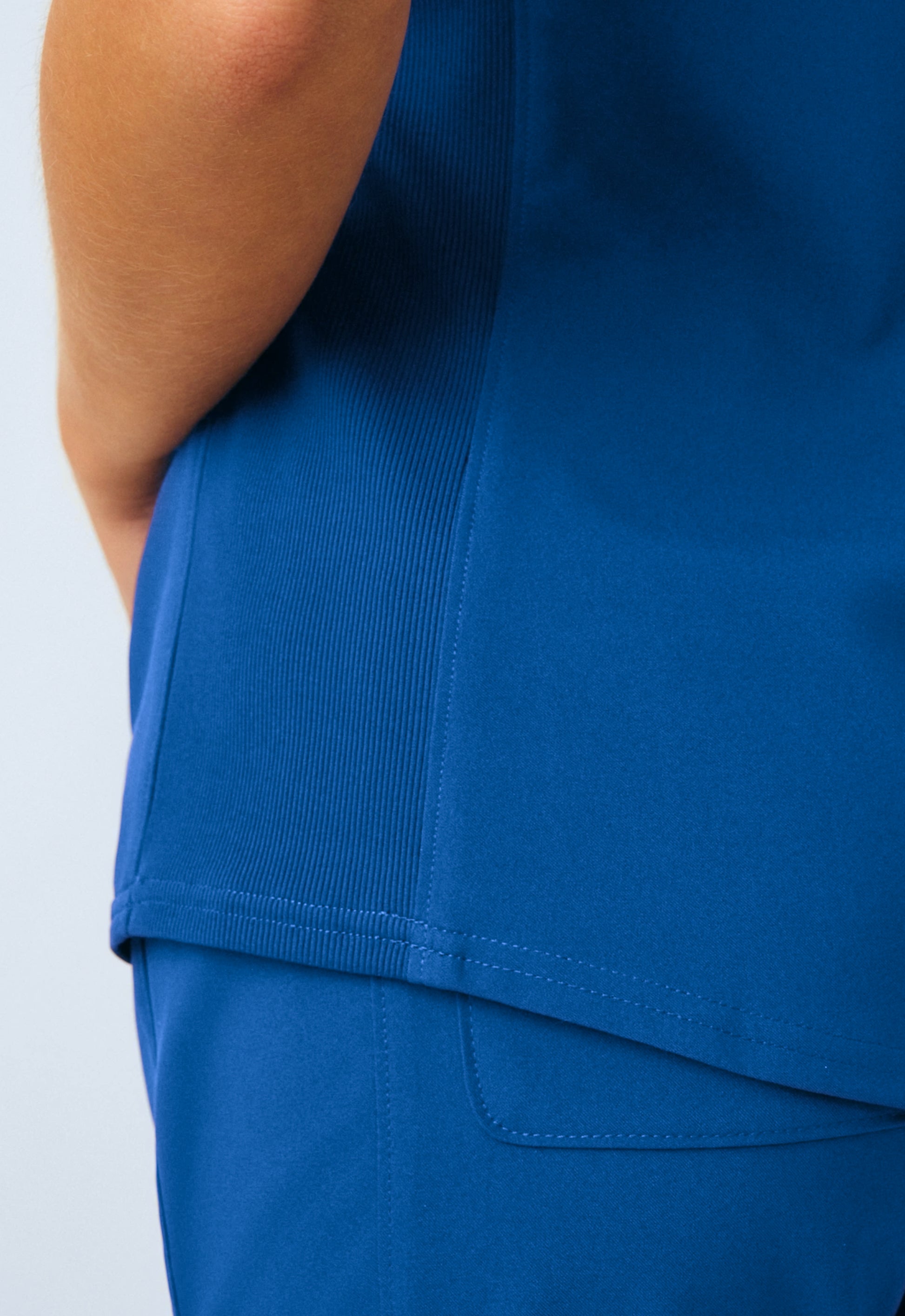 Polera Clínica Mujer Forward LT100 Azul Rey