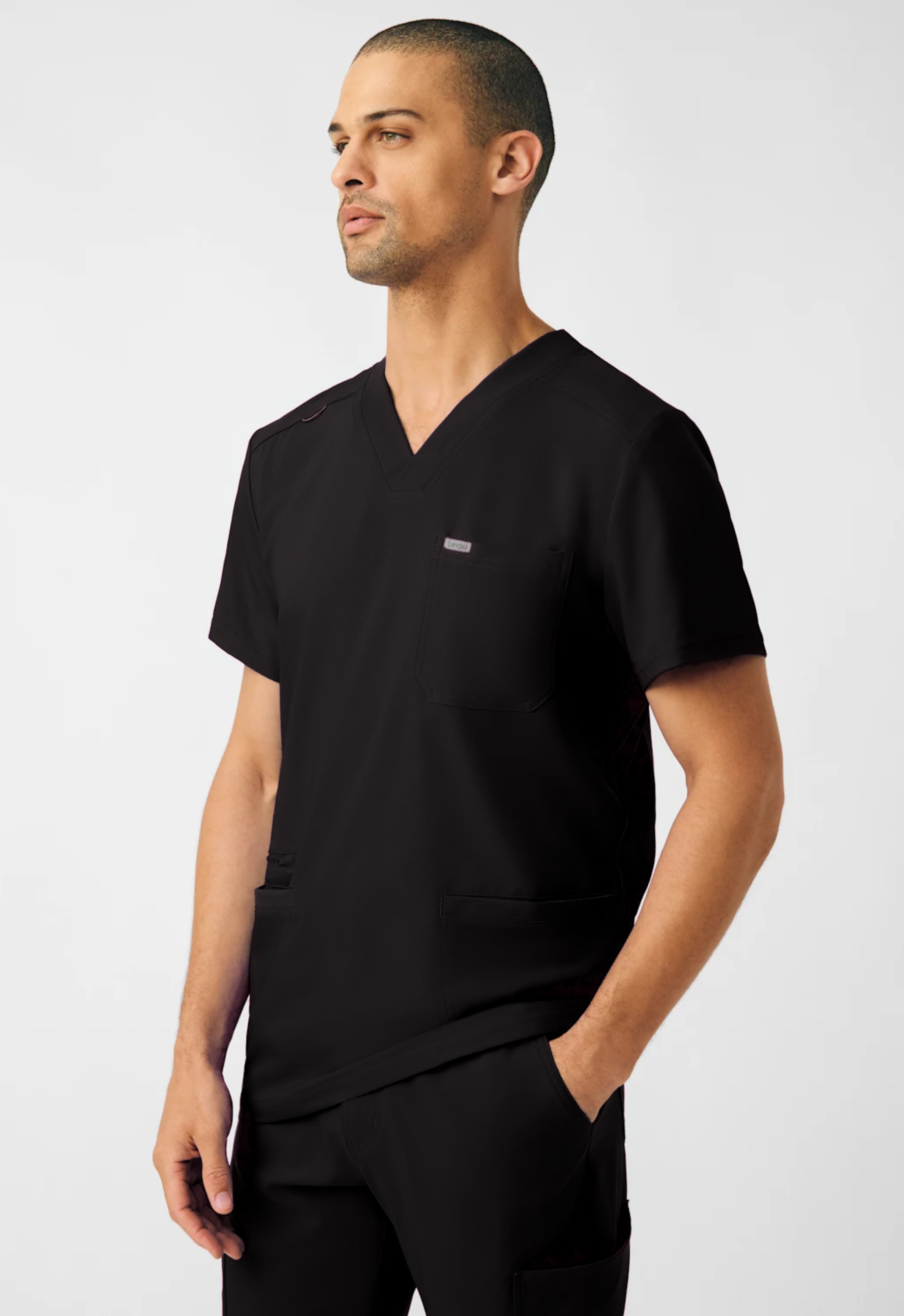 Polera Clínica Hombre Forward LT110 Negro