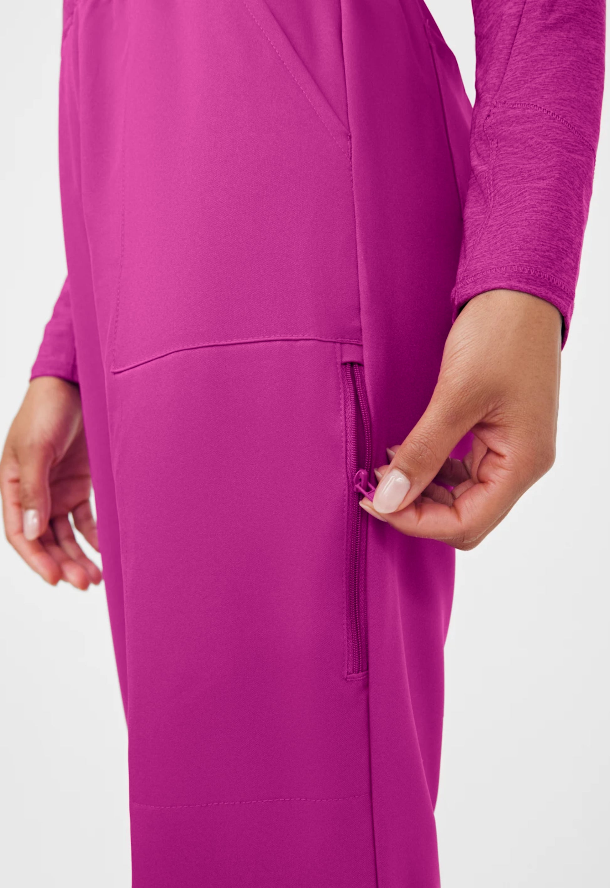 Pantalón Clínico Mujer Vibe WB421 Purpura Eléctrico