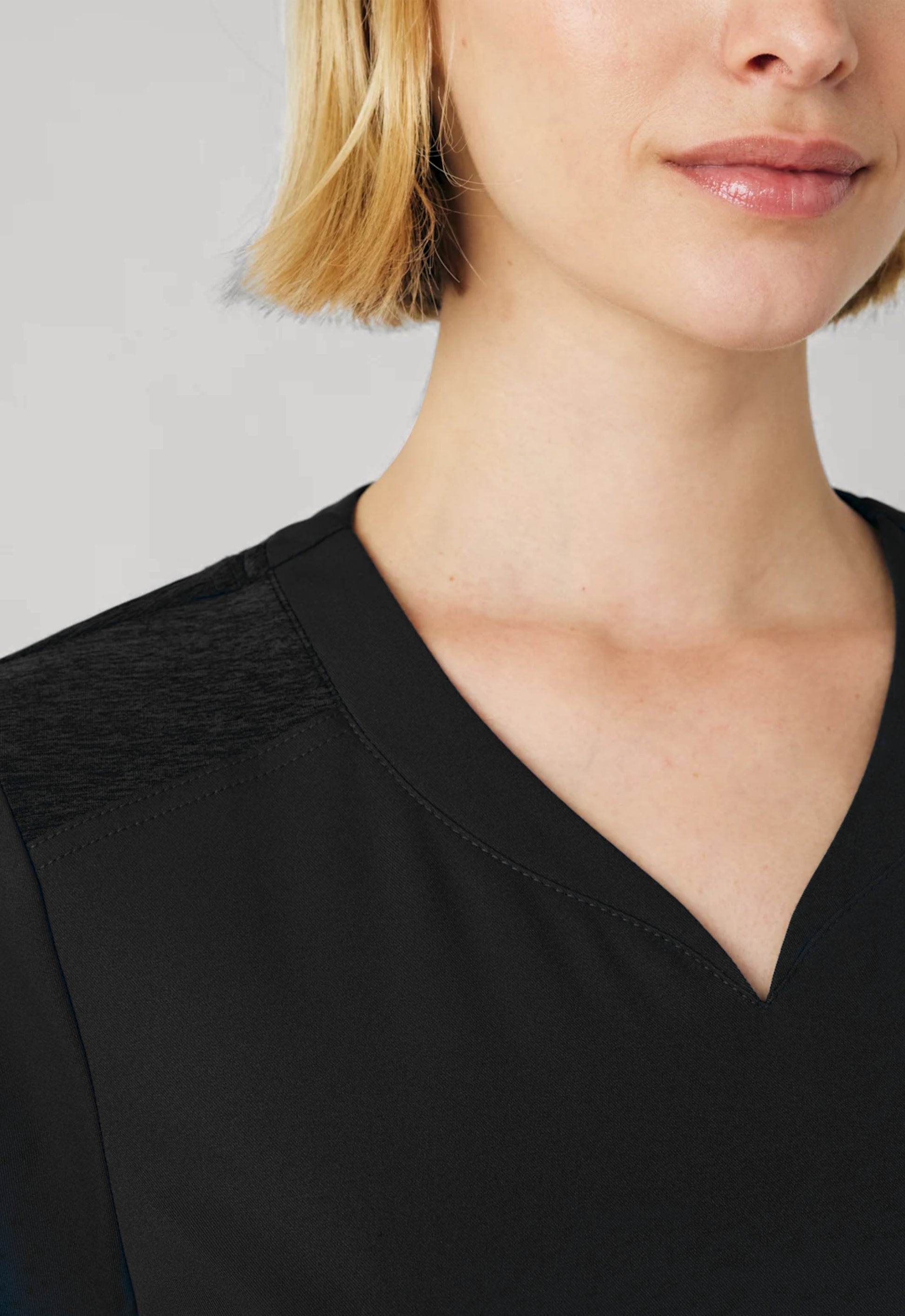 Polera Clínica Mujer Vibe WT121 Negro