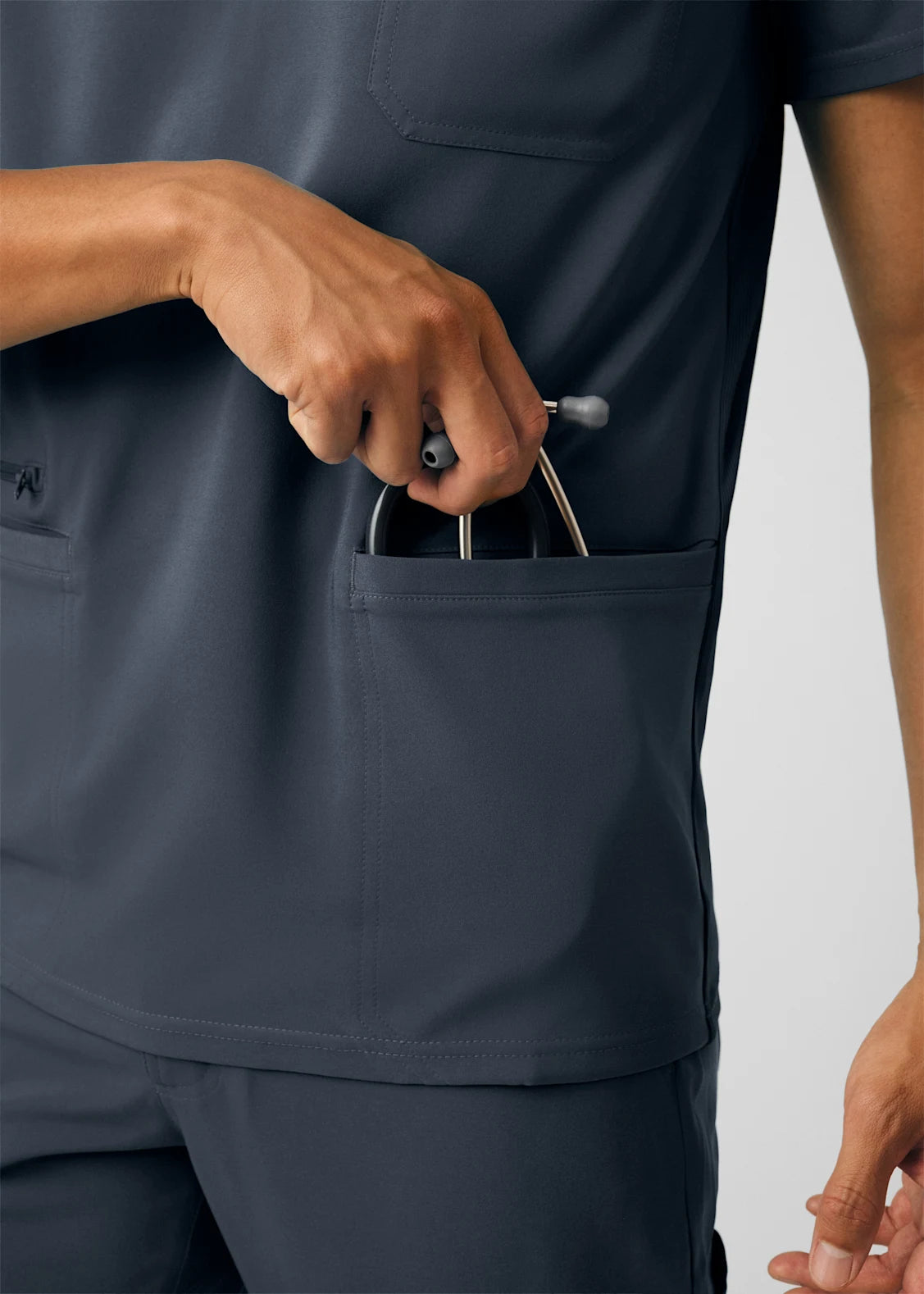 Polera Clínica Hombre Forward LT110 Plomo